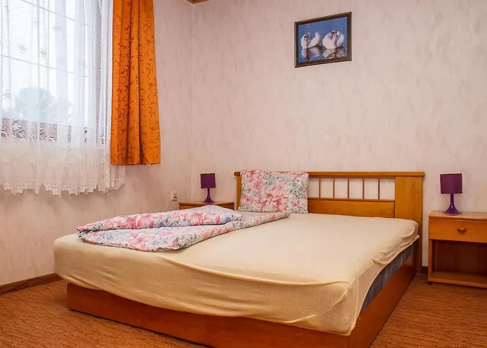 Familia Nyaralo 6a Tatil Evi